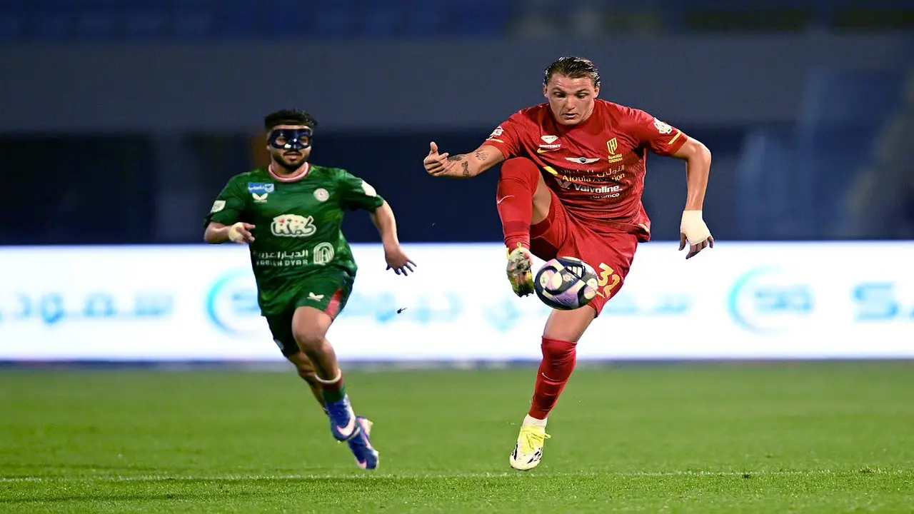 القادسية يصطدم بالاتفاق في مواجهة حاسمة ضمن الجولة الـ27 من دوري روشن